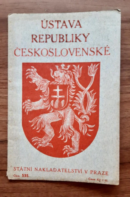 Ústava republiky Československé 1927 Státní nakladatelství Praha